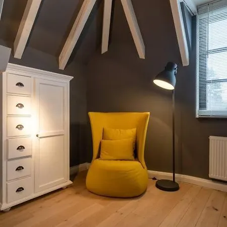 公寓 Mountain Design And Coziness At Starnberg